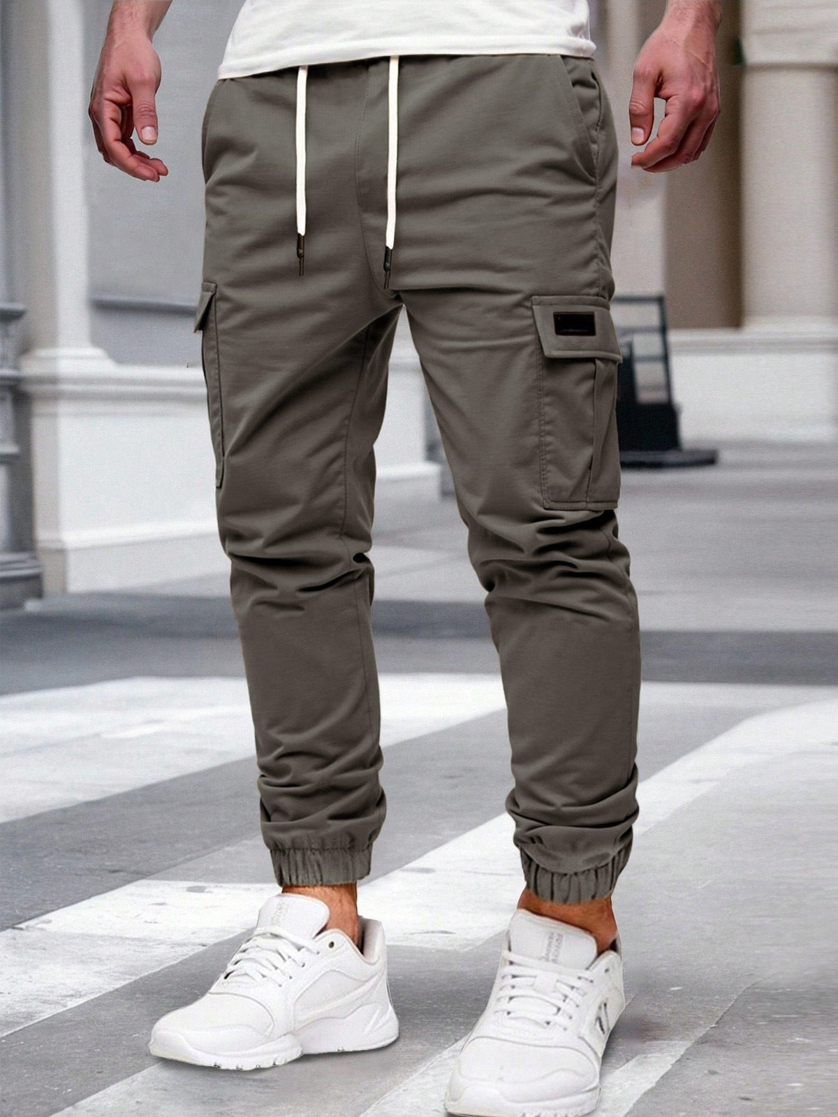 Men's Mid Waist Cargo Trousers - Brown