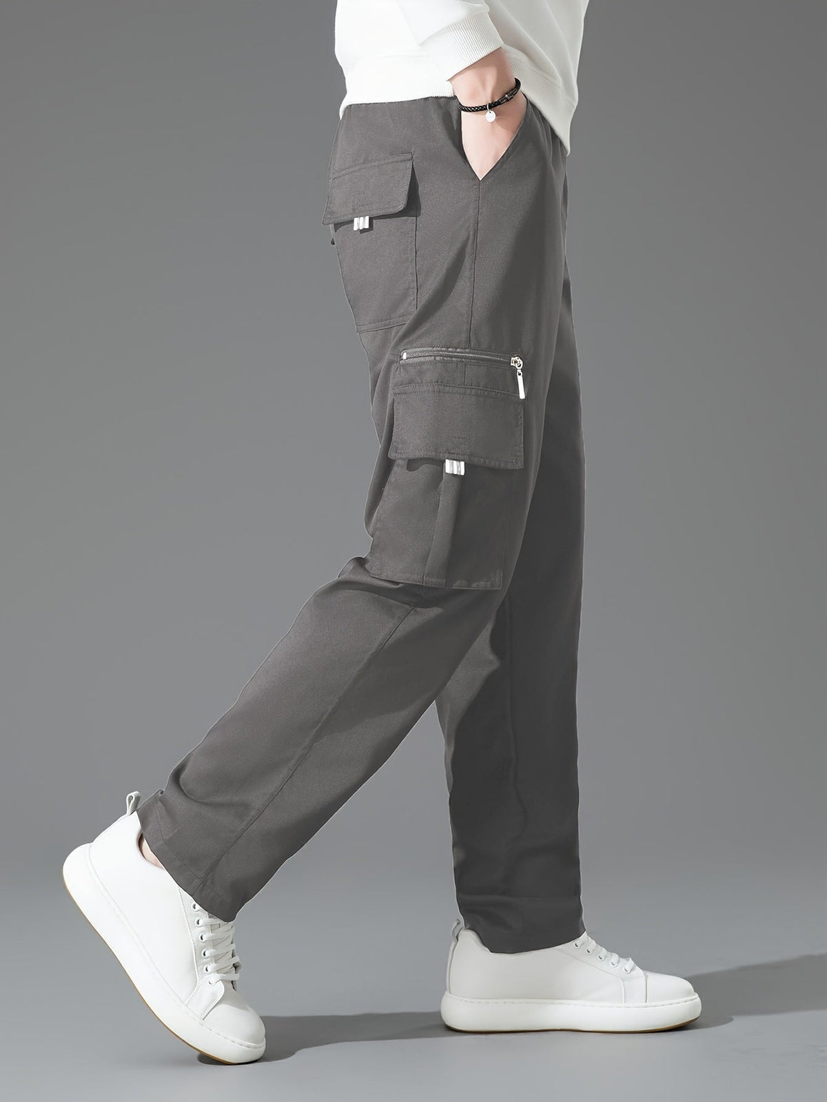 Men's Loose Fit Cargo Trousers - Light Brown